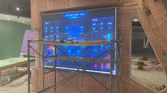 La pantalla fija de alta resolución de P1.86 LED, 3840 restaura la pared video del LED