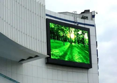 Cartelera al aire libre Front Opening Aluminum Cabinet Advertising de los 5FT los 4FT P4RGB LED