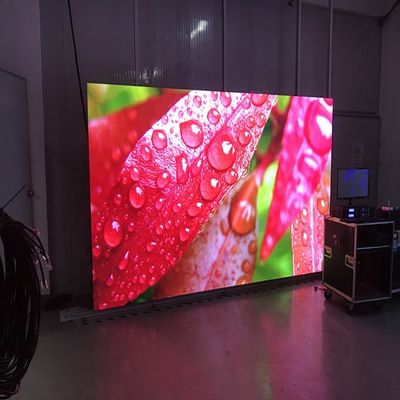 La pantalla de visualización llevada de alquiler de ICN2038S 128x128dot arriba pone en contraste la luz negra
